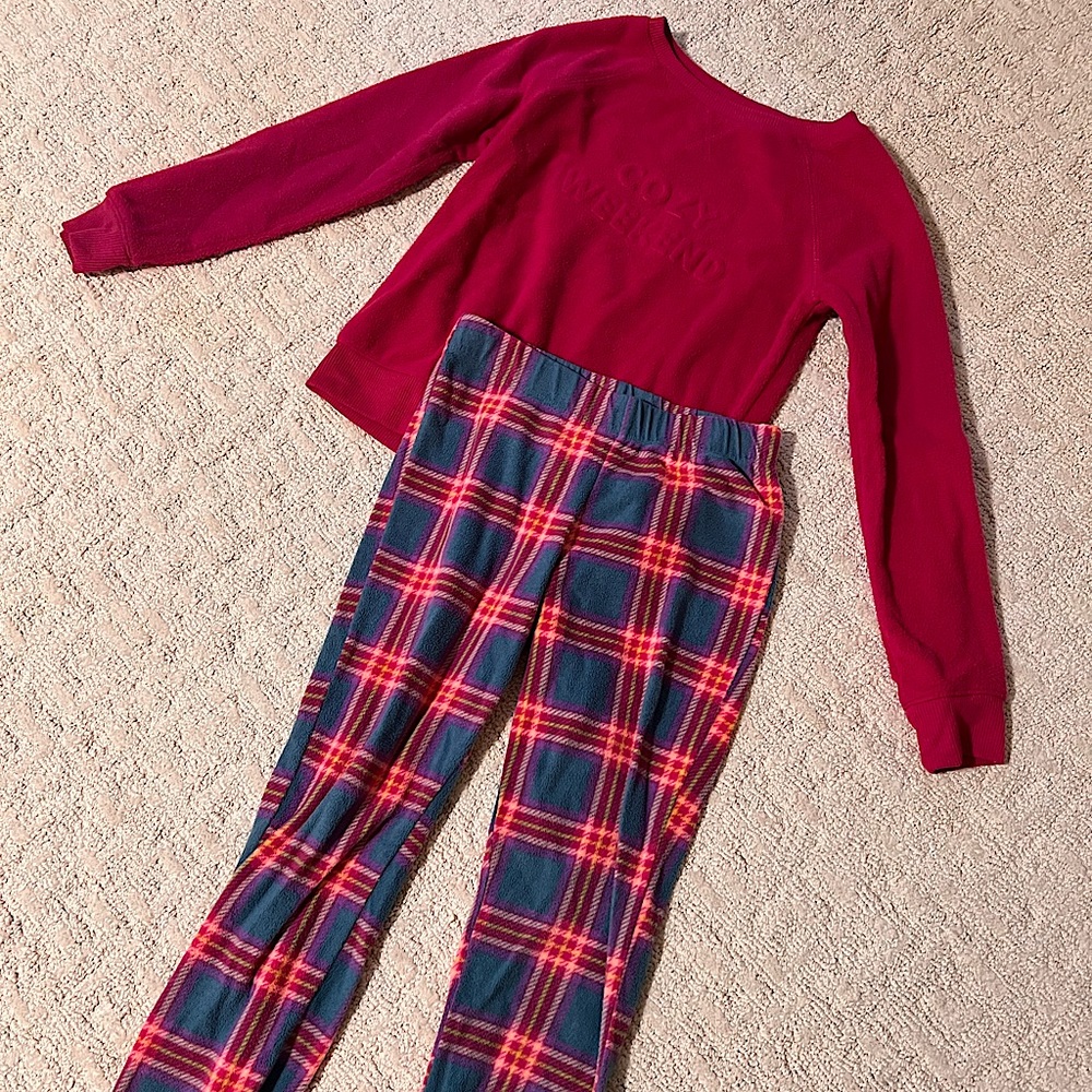 Cat & Jack Girls Pajamas Set M 7/8. “Cozy Weekend”.